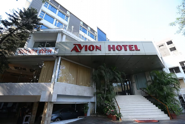 Royale at Avion Hotel