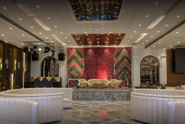 The Paradise Hotel And Banquet