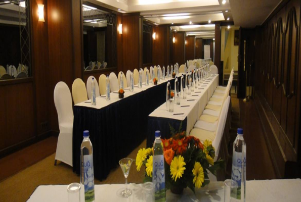 Senate Hall at Hotel Bawa International