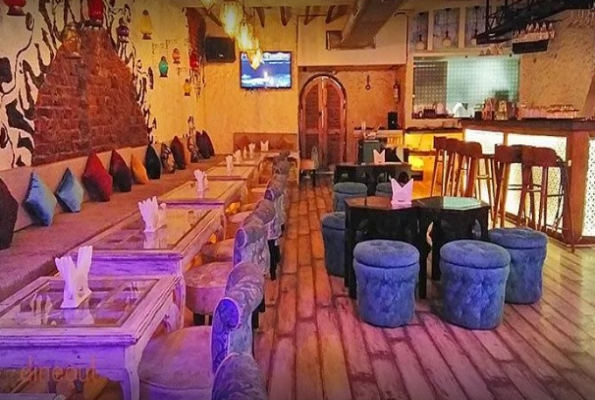 Moh Maya Cafe And Bar