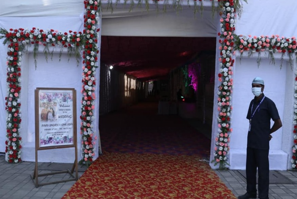 Hall at Govindas Prasadam