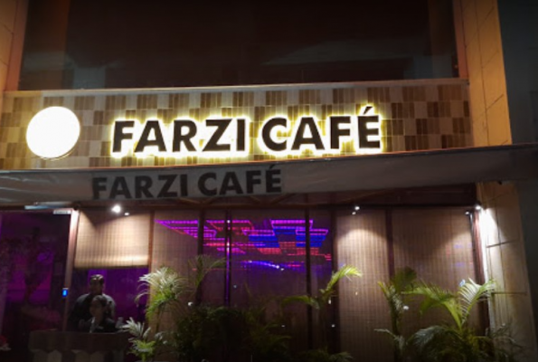 Farzi Cafe