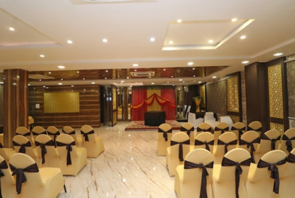 Hall 1 at Hotel Ss Grandeur