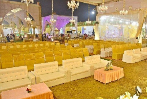 Deepika Palace And Resort