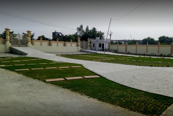 Tamarind Tree Marriage Lawn 1