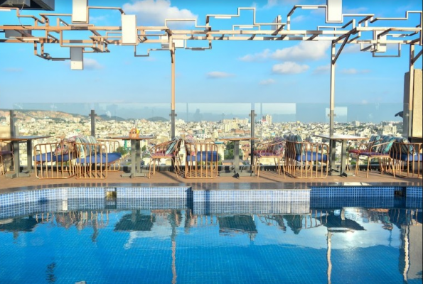 Lighthouse Brewery Bar And Kitchen 2