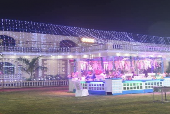 Lawn at Ghai Palace