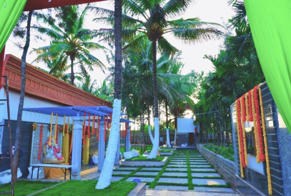 Manasa Banquet And Lawn