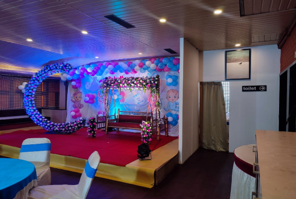 Vinaya Royal Inn