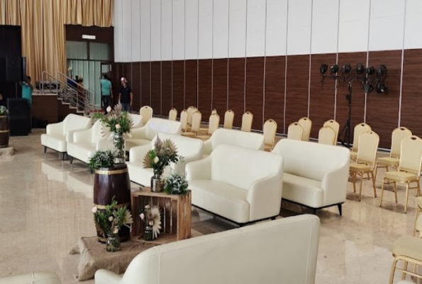 White Palace Hotel And Convention