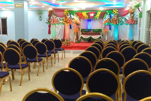 Metro Deluxe Convention Hall
