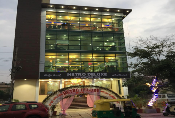 Metro Deluxe Convention Hall
