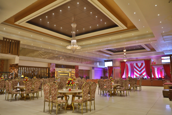 Shree Nath Jee Hotel And Banquet