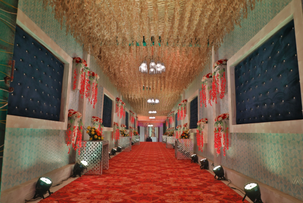 Shree Nath Jee Hotel And Banquet