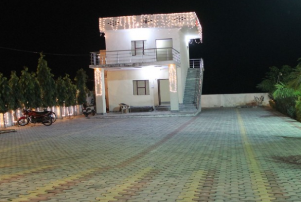 Pari Farm