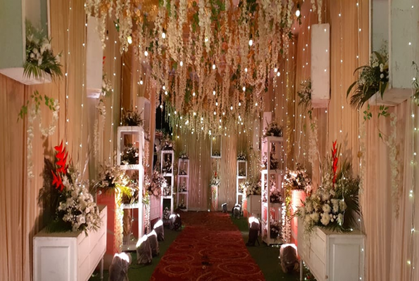 Dee Marks Hotel & Resorts