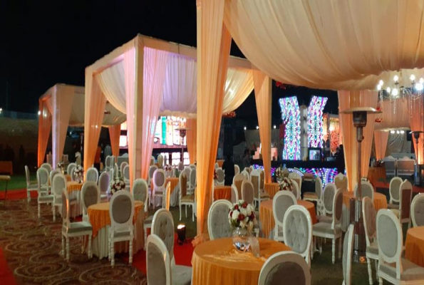 Dee Marks Hotel & Resorts