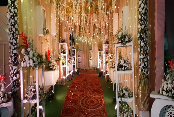 Dee Marks Hotel & Resorts