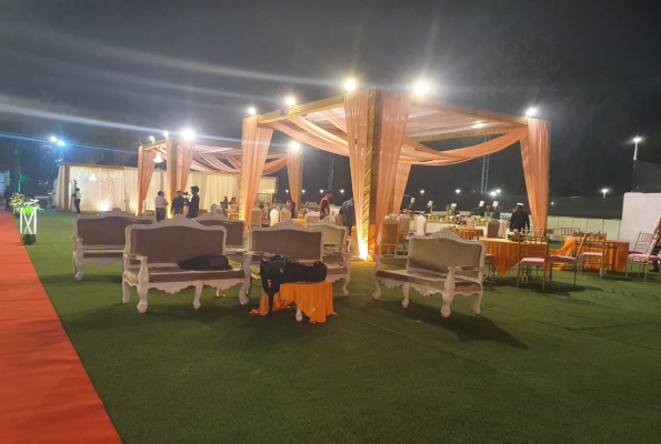 Dee Marks Hotel & Resorts