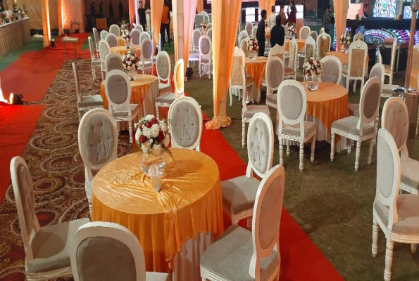 Dee Marks Hotel & Resorts