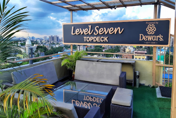 Rooftop at Level Seven