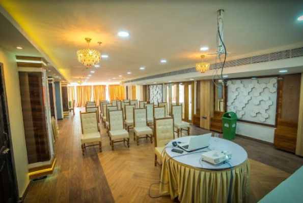 Banquet Hall at Tris Planet Restaurant