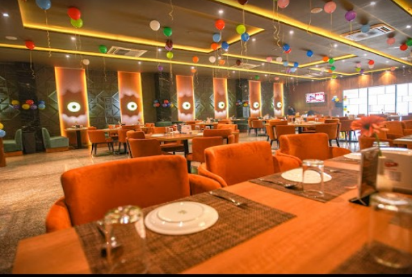 Restaurant at Svm Grand