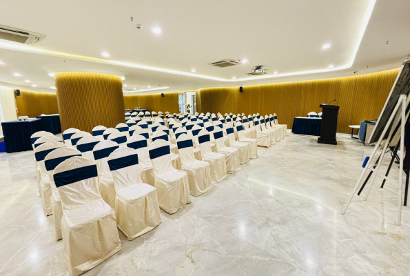 Mint Grande Banquet Hall at Deccan Serai Grande