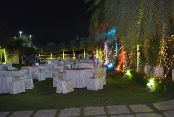 Banquet Hall at S Convention