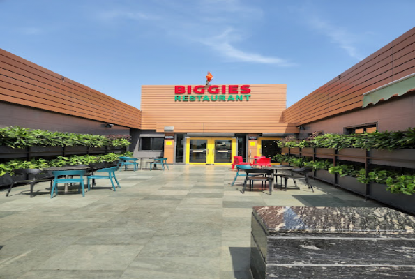 Restaurant at Biggies Restaurant