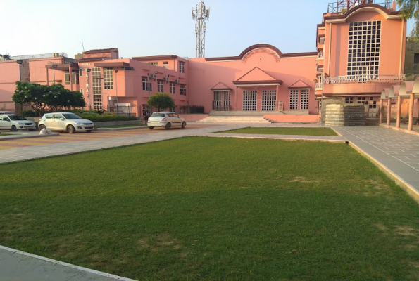 Lawn at The Dream Palace