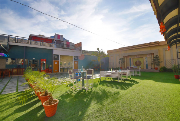 Negchar Bagh Banquet & Restaurant 2