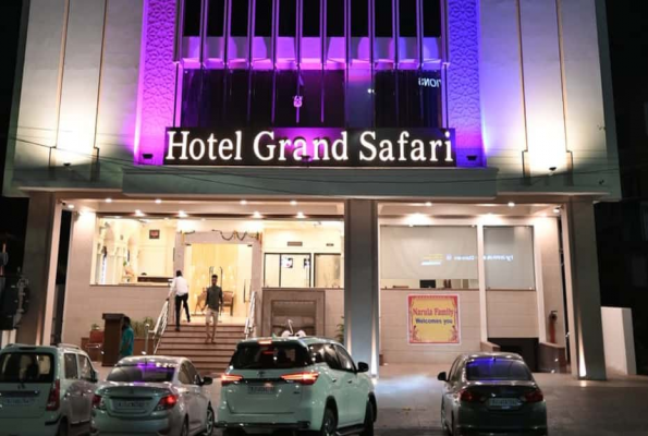 Hotel Grand Safari