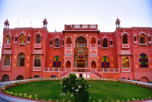 Lawn Area at R Chandras Palace