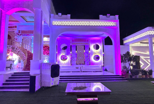 The White Palace By Khanak
