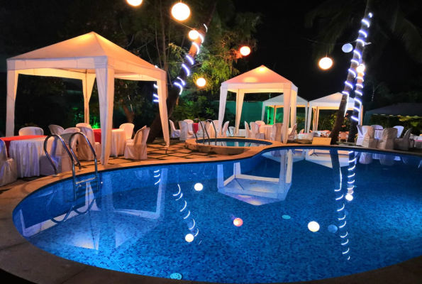 Pool Side Lawn at Resort Martins Siesta