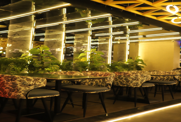 Toksik Lounge Bar & Sky Dinning