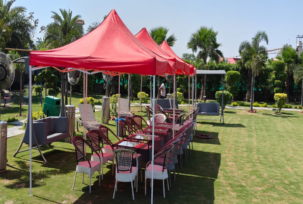 Party Lawn at BLOSSOMS By Walias