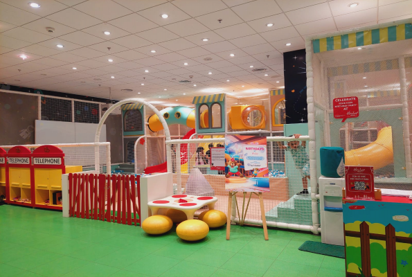 Play Area at Hamleys Elante Mall