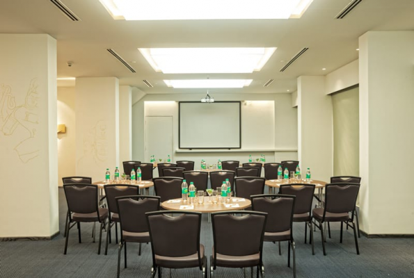 Meeting Room 2 at Hotel Kohinoor Elite