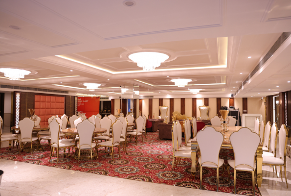 The Ball Room at Hotel Nd Manor