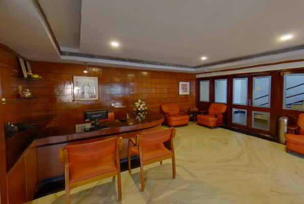 Hotel Highway Garden 4