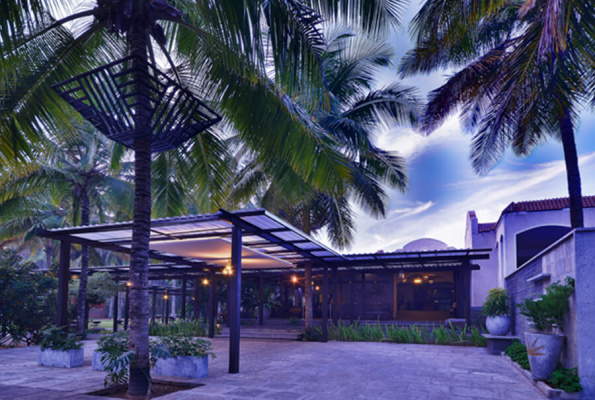 Restaurant at Windflower Prakruthi Resort & Spa