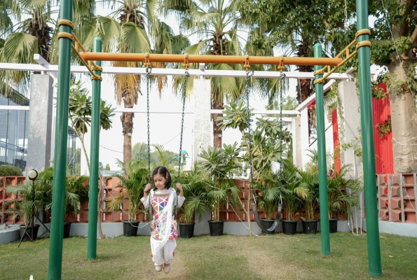 Lawn And Dining Hall at Anantara Farms