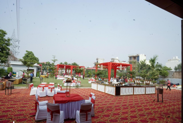 Open Air Banquet at Anantara Farms