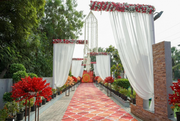 Open Air Banquet at Anantara Farms