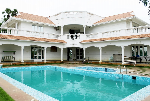 Pool Side at Anand Farms