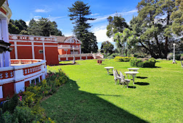 The Lawn at Welcomheritage Fernhills Royal Palace