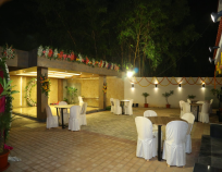 The Venue By Seasons Suites