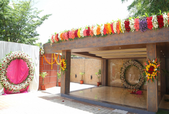 Dinning Area at The Venue By Seasons Suites